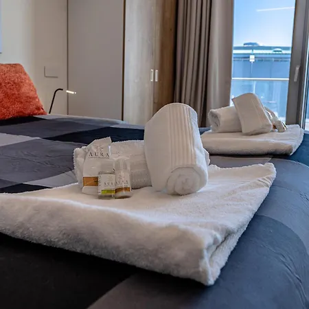 Apartment Luxury By The Sea - Free Park - Gym - Ultrawifi