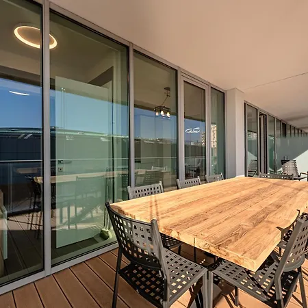Luxury By The Sea - Free Park - Gym - Ultrawifi Apartment Genoa