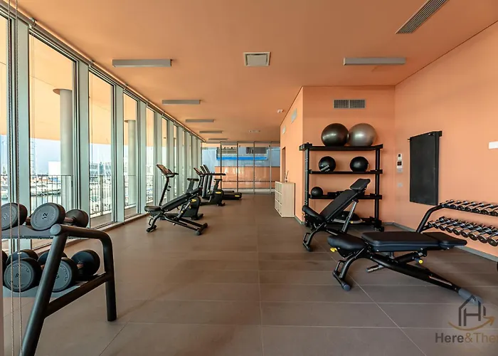 شقة Luxury By The Sea - Free Park - Gym - Ultrawifi